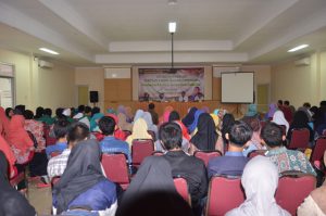 Studium Generale 2016: ”Pembelajaran Sastra Berbasis Kearifan Lokal dalam Perspektif Perubahan Sosial”