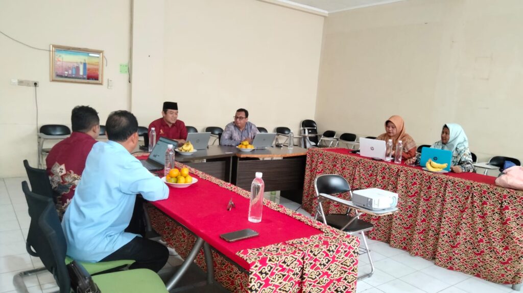 Audit Mutu Internal LPM UIN Siber Syekh Nurjati Cirebon di Jurusan Tadris Bahasa Indonesia Berjalan Lancar