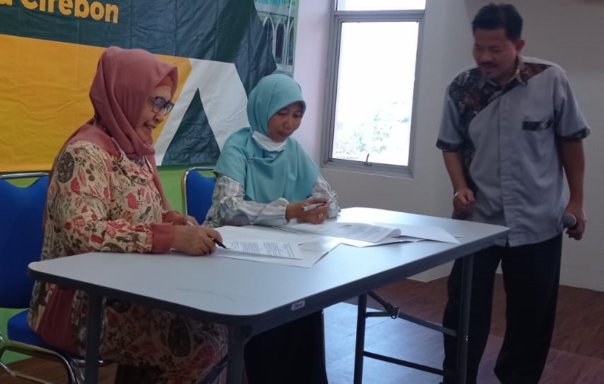 MGMP Bahasa Indonesia MTs Kota Cirebon MoU dengan Jurusan Tadris Bahasa Indonesia