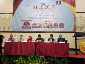 Seminar Internasional: "The 1th ISLLE"