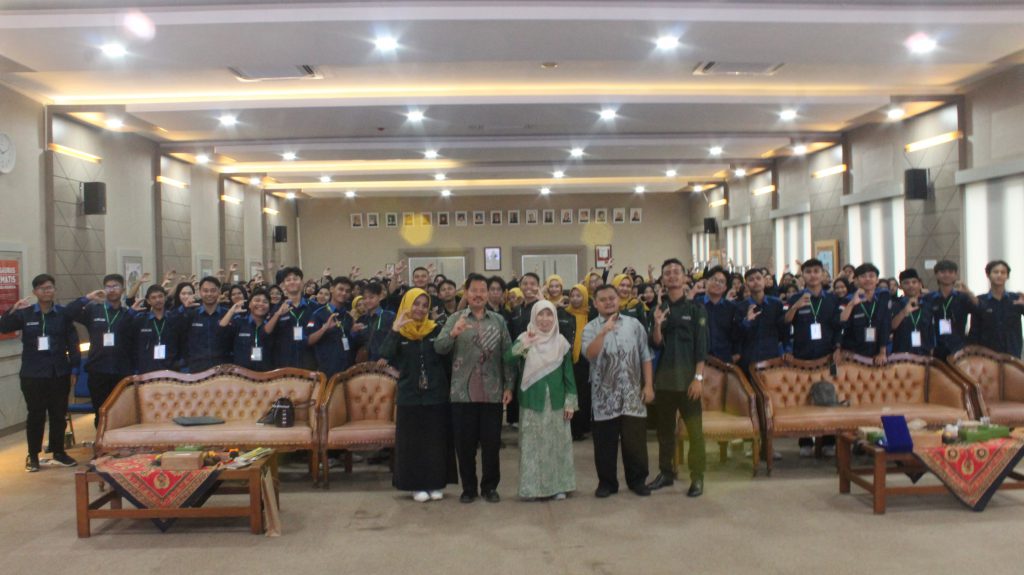 Kunjungan Kebahasaan Tadris Bahasa Indonesia FITK UIN Siber Syekh Nurjati Cirebon ke Badan Pengembangan dan Pembinaan Bahasa: Sosialisasi UKBI dan Perkuat Adab Literasi Digital