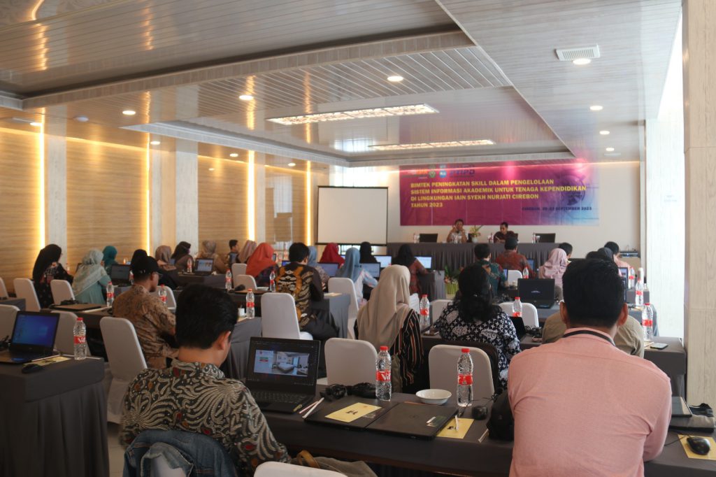 Tenaga Kependidikan Prodi di Lingkungan IAIN Syekh Nurjati Cirebon mengikuti Bimtek Peningkatan Skill