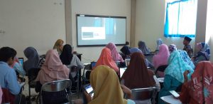 Pelatihan Publikasi Ilmiah Mahasiswa Semester VIII Jurusan Tadris Bahasa Indonesia