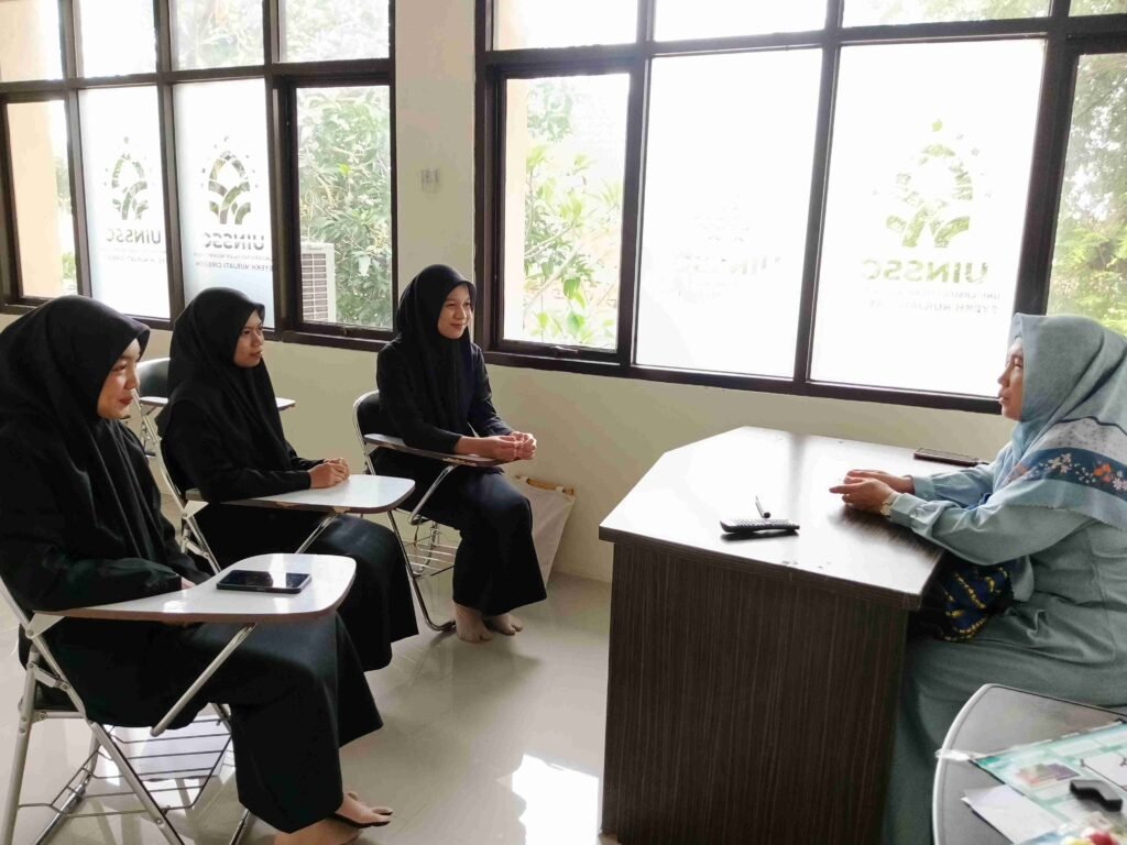 Langkah Menuju Sarjana: Mahasiswa Tadris Bahasa Indonesia UIN Siber Syekh Nurjati Tempuh Ujian Komprehensif